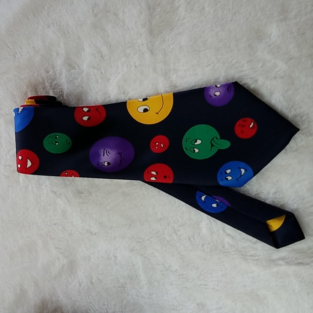 Mens Smily Face Tie